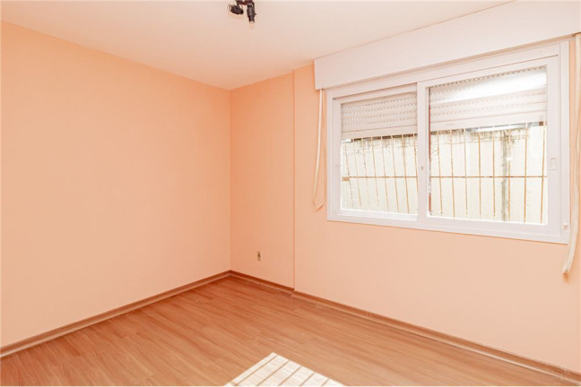 Imagem Imóvel com 2 Quartos à Venda, em Cidade Baixa - Porto Alegre Imagem Imóvel com 2 Quartos à Venda, em Cidade Baixa - Porto Alegre