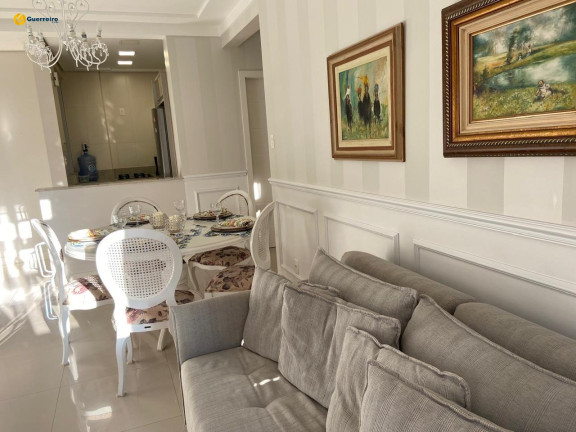 Apartamento com 2 Quartos à Venda, 66 m² em Centro - Florianópolis