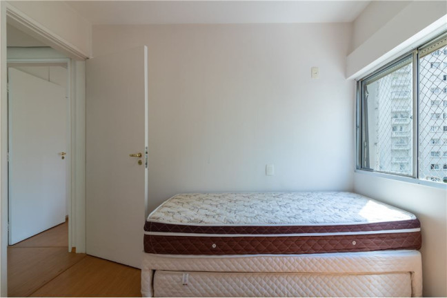 Imagem Apartamento com 2 Quartos à Venda, 70 m² em Moema - São Paulo