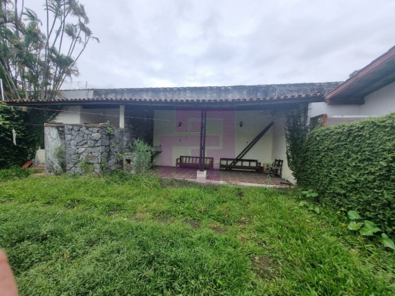 Imagem Casa com 4 Quartos à Venda, em Enseada - Guarujá Imagem Casa com 4 Quartos à Venda, em Enseada - Guarujá