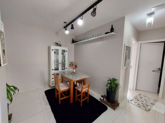 Imagem Apartamento com 2 Quartos à Venda, 46 m² em Ipanema - Porto Alegre