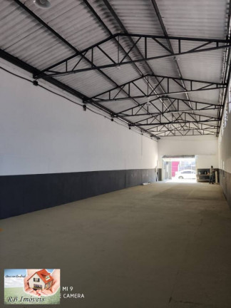 Galpão à Venda ou Locação, 255 m² em Parque Das Nações - Santo André