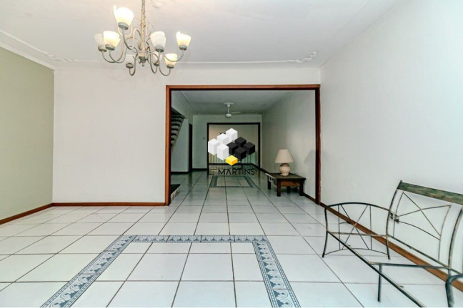 Casa com 4 Quartos à Venda, 352 m² em Jardim São Pedro - Porto Alegre