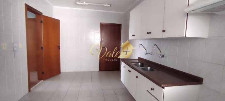 Imagem Apartamento com 3 Quartos à Venda, 130 m² em Vila Adyana - São José Dos Campos Imagem Apartamento com 3 Quartos à Venda, 130 m² em Vila Adyana - São José Dos Campos