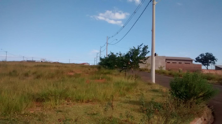 Imagem Terreno à Venda, 200 m² em Jardim Dona Laura - Avaré Imagem Terreno à Venda, 200 m² em Jardim Dona Laura - Avaré