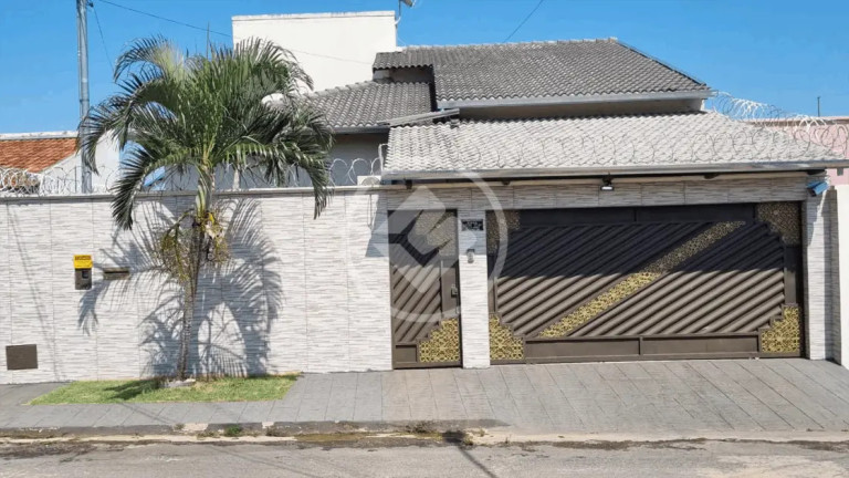 Casa com 3 Quartos à Venda, 169 m² em Residencial Flamingo - Goiânia