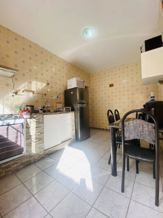 Imagem Casa com 3 Quartos à Venda, em Guilhermina - Praia Grande Imagem Casa com 3 Quartos à Venda, em Guilhermina - Praia Grande