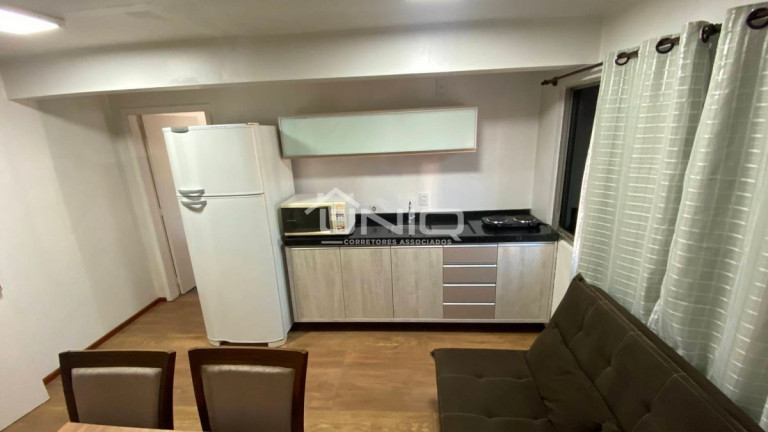 Imagem Kitnet com 1 Quarto para Alugar,  em Centro - Pato Branco