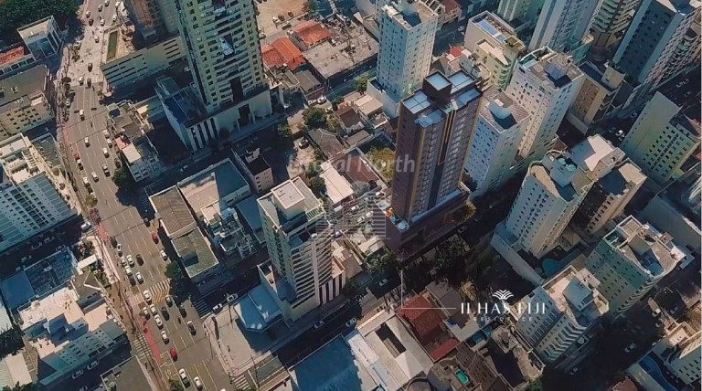 Imagem Apartamento com 4 Quartos à Venda, 159 m² em Centro - Balneário Camboriú Imagem Apartamento com 4 Quartos à Venda, 159 m² em Centro - Balneário Camboriú