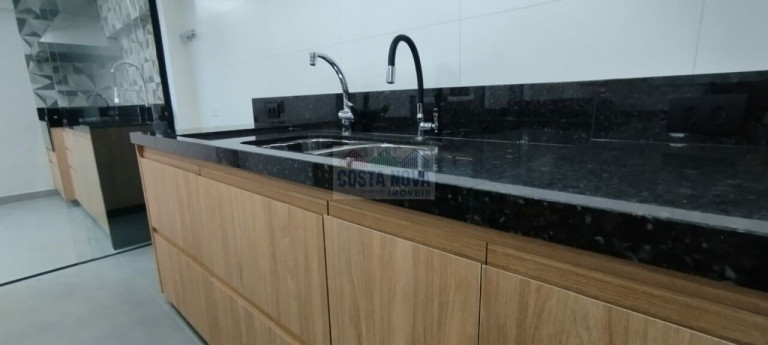 Imagem Casa com 3 Quartos à Venda, 171 m² em Ponta Da Praia - Santos Imagem Casa com 3 Quartos à Venda, 171 m² em Ponta Da Praia - Santos