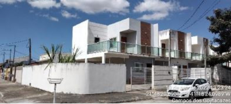 Casa com 2 Quartos à Venda, 105 m² em Parque Aeroporto - Campos Dos Goytacazes