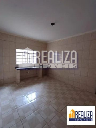Imagem Casa com 2 Quartos à Venda, 10 m² em Jardim Nenê Gomes - Uberaba Imagem Casa com 2 Quartos à Venda, 10 m² em Jardim Nenê Gomes - Uberaba