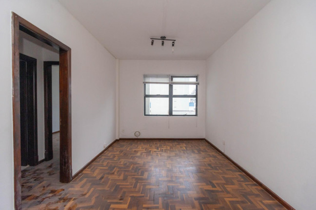 Imagem Sala Comercial à Venda, 36 m² em Centro - Curitiba Imagem Sala Comercial à Venda, 36 m² em Centro - Curitiba