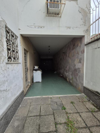 Imagem Casa com 9 Quartos à Venda, 423 m² em Meier - Rio De Janeiro Imagem Casa com 9 Quartos à Venda, 423 m² em Meier - Rio De Janeiro