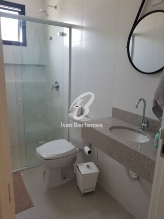 Imagem Apartamento com 3 Quartos para Temporada, em Bombinhas Imagem Apartamento com 3 Quartos para Temporada, em Bombinhas