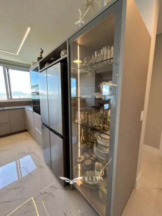 Imagem Apartamento com 4 Quartos à Venda, 278 m² em Centro - Penha