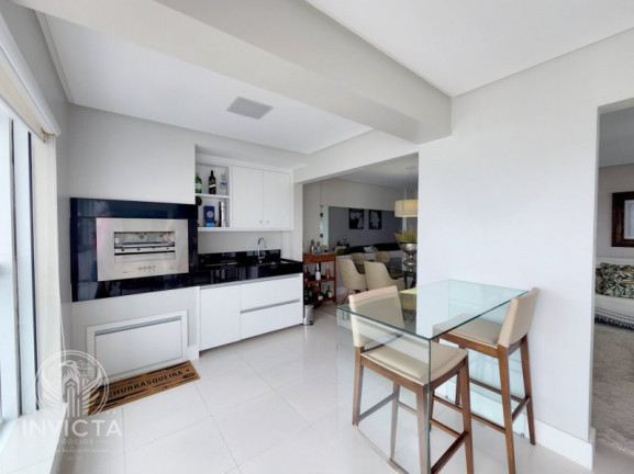 Imagem Apartamento com 3 Quartos à Venda, 200 m² em Centro - Balneário Camboriú Imagem Apartamento com 3 Quartos à Venda, 200 m² em Centro - Balneário Camboriú
