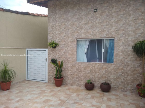 Imagem Casa com 2 Quartos à Venda, 73 m² em Europa - Mongaguá