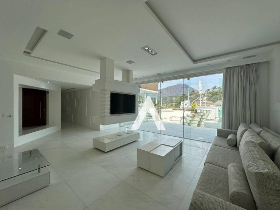 Imagem Cobertura com 5 Quartos à Venda, 489 m² em Várzea - Teresópolis
