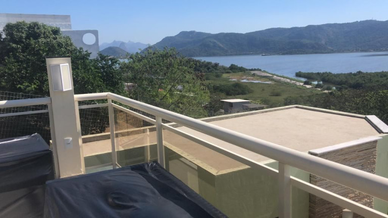 Imagem Casa com 6 Quartos à Venda, 450 m² em Camboinhas - Niterói Imagem Casa com 6 Quartos à Venda, 450 m² em Camboinhas - Niterói
