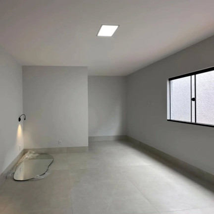 Imagem Casa com 4 Quartos à Venda, 290 m² em Jardim Vila Boa - Goiania