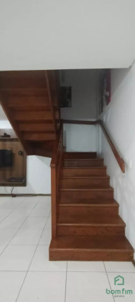 Imagem Casa com 3 Quartos à Venda, 132 m² em Partenon - Porto Alegre Imagem Casa com 3 Quartos à Venda, 132 m² em Partenon - Porto Alegre