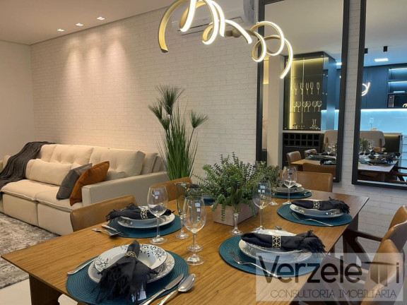 Imagem Apartamento com 3 Quartos à Venda, 112 m² em Centro - Balneário Camboriú Imagem Apartamento com 3 Quartos à Venda, 112 m² em Centro - Balneário Camboriú