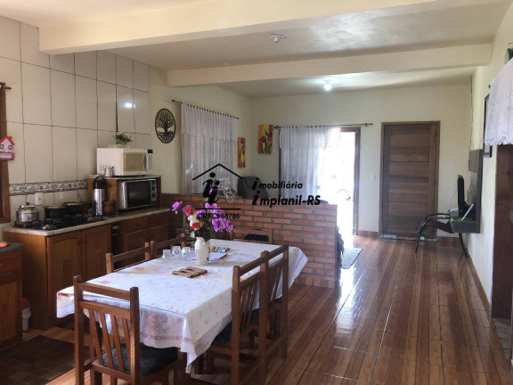 Imagem Casa com 3 Quartos à Venda, 250 m² em Canabarro - Teutônia