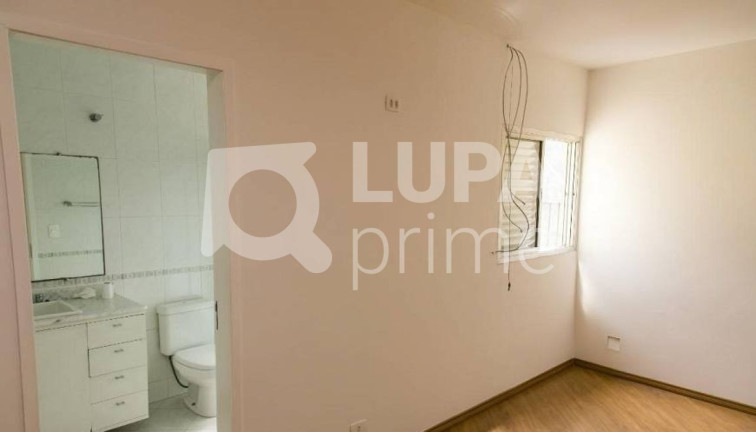 Imagem Casa com 3 Quartos à Venda, 180 m² em Vila Maria - São Paulo Imagem Casa com 3 Quartos à Venda, 180 m² em Vila Maria - São Paulo