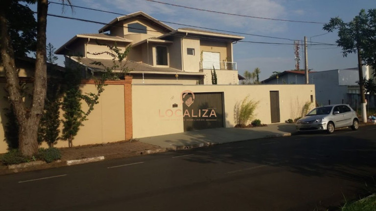 Casa com 3 Quartos à Venda, 254 m² em Cidade Universitária - Campinas