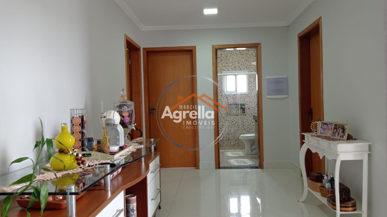 Imagem Imóvel com 3 Quartos à Venda, 198 m² em Residencial Jacarandá - Engenheiro Coelho Imagem Imóvel com 3 Quartos à Venda, 198 m² em Residencial Jacarandá - Engenheiro Coelho