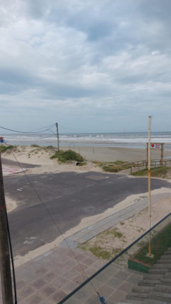 Imagem Sobrado com 4 Quartos à Venda, 199 m² em Araçá - Capao Da Canoa