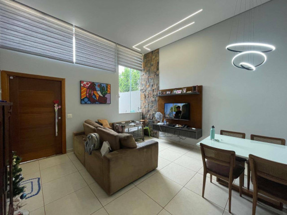 Imagem Casa com 5 Quartos à Venda, 194 m² em Monte Belo - Londrina Imagem Casa com 5 Quartos à Venda, 194 m² em Monte Belo - Londrina