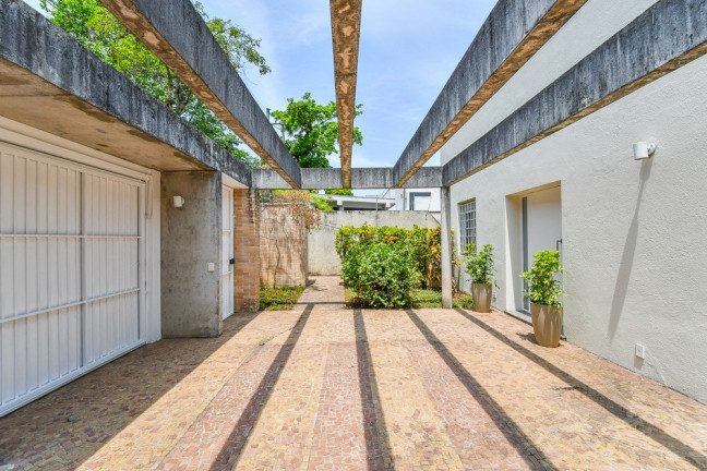 Imagem Casa com 4 Quartos à Venda, 231 m² em Vila Inah - São Paulo
