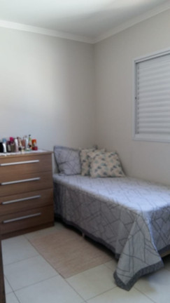 Imagem Apartamento com 2 Quartos à Venda,  em Bauru