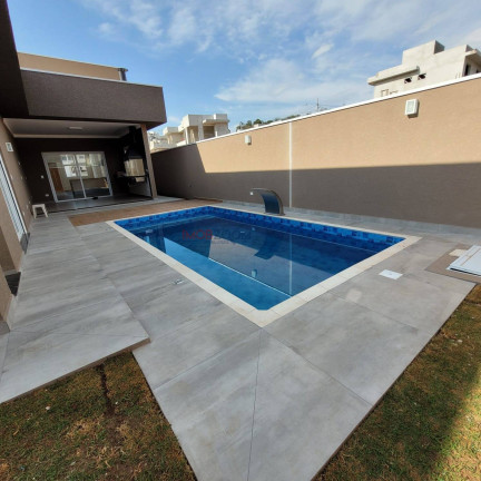 Casa com 3 Quartos à Venda, 360 m² em Jardim Dos Pinheiros - Atibaia
