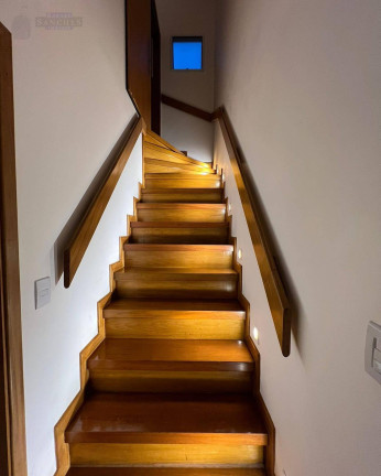 Imagem Casa com 4 Quartos à Venda, 240 m² em Bauru