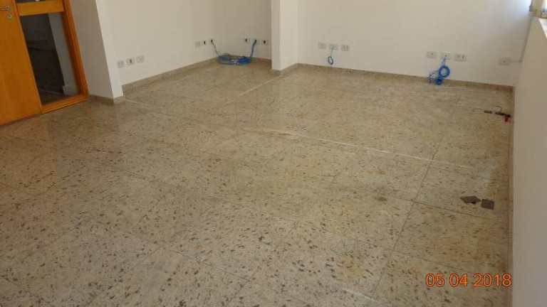 Imagem Sala Comercial à Venda ou Locação, 55 m² em Pacaembu - São Paulo Imagem Sala Comercial à Venda ou Locação, 55 m² em Pacaembu - São Paulo
