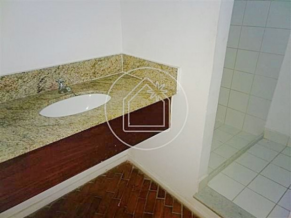 Imagem Apartamento com 3 Quartos à Venda, 130 m² em Copacabana Imagem Apartamento com 3 Quartos à Venda, 130 m² em Copacabana