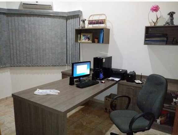 Imagem Casa com 4 Quartos à Venda, 1.200 m² em Abadiânia