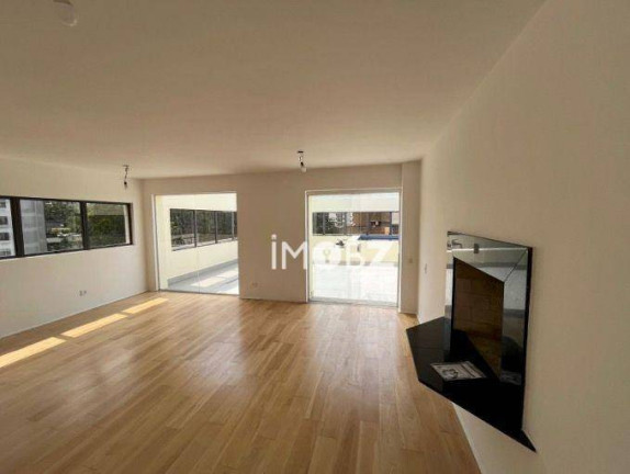 Imagem Imóvel com 3 Quartos à Venda, 192 m² em Vila Andrade - São Paulo