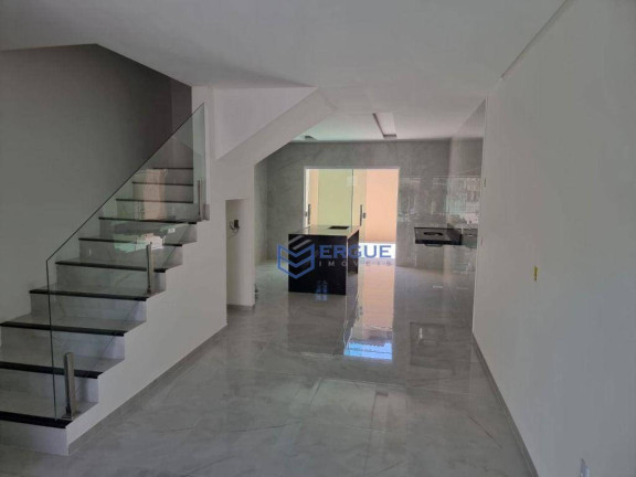 Casa com 2 Quartos à Venda, 125 m² em Maraponga - Fortaleza