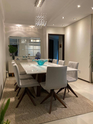 Imagem Apartamento com 3 Quartos à Venda, 107 m²