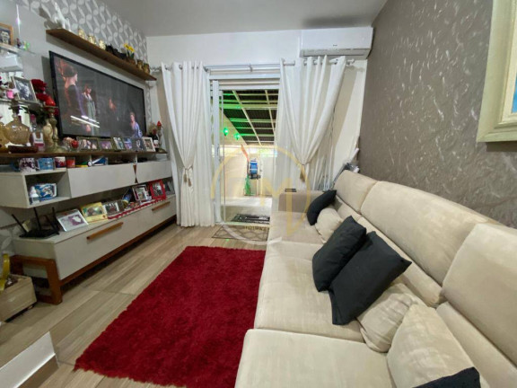 Imagem Sobrado com 2 Quartos à Venda, 72 m² em Areias - Camboriú