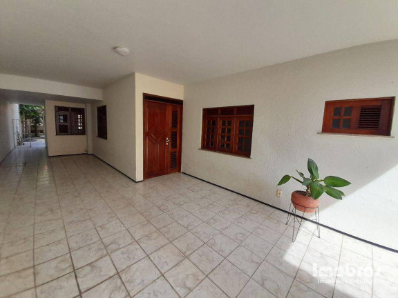Imagem Casa com 5 Quartos à Venda, 492 m² em José De Alencar - Fortaleza Imagem Casa com 5 Quartos à Venda, 492 m² em José De Alencar - Fortaleza