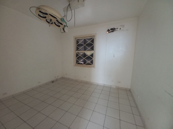 Imagem Casa com 3 Quartos à Venda, 224 m² em Gonzaga - Santos