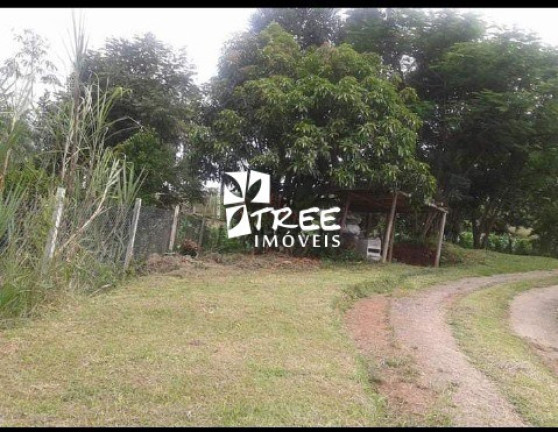 Imagem Imóvel com 3 Quartos à Venda, 3.200 m² em Pouso Alegre - Santa Isabel Imagem Imóvel com 3 Quartos à Venda, 3.200 m² em Pouso Alegre - Santa Isabel