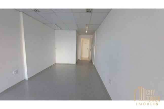 Imagem Sala Comercial à Venda, 32 m² em Itaim Bibi - São Paulo