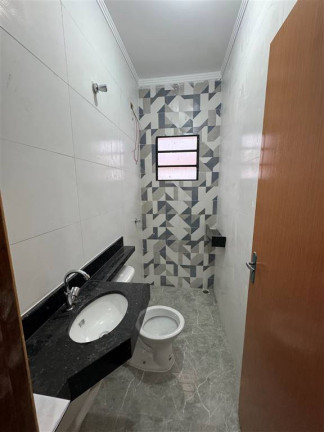 Imagem Casa com 2 Quartos à Venda,  em Loty - Itanhaem