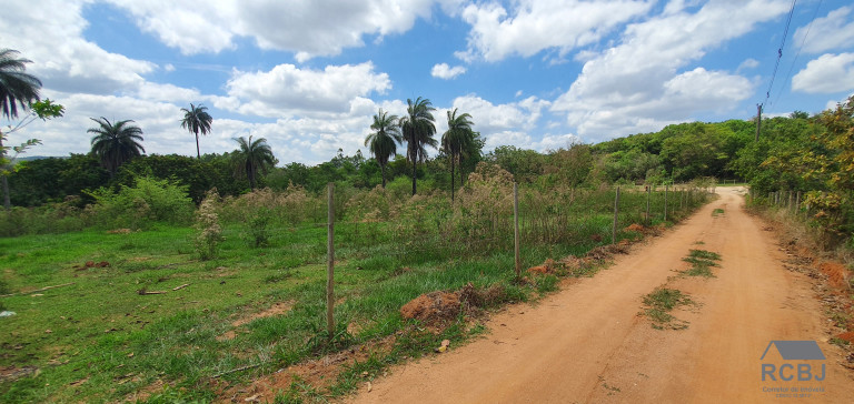 Imagem Terreno à Venda, 10.000 m² em Vista Alegre - Esmeraldas Imagem Terreno à Venda, 10.000 m² em Vista Alegre - Esmeraldas
